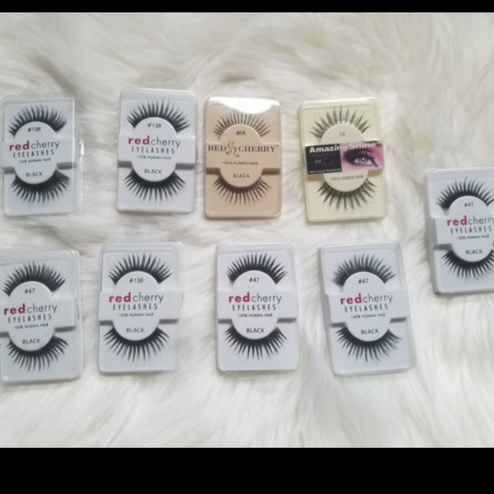 Strip Eyelashes
